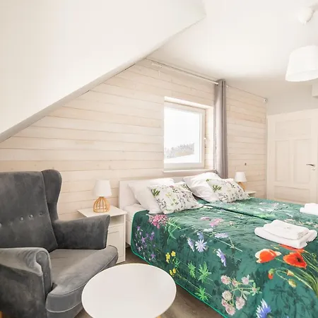 ベッド・アンド・ブレックファスト Blizej Nieba 3*